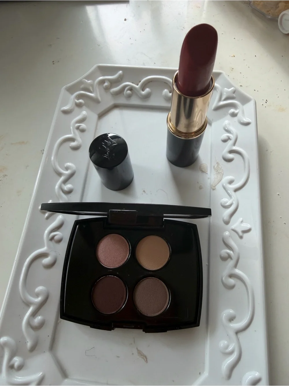 Eyeshadow quad and rose petale lipstick